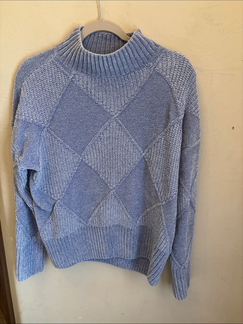 Christian Siriano high neck sweater size ! Large